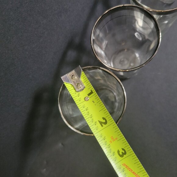 Set Of 4 Clear Glass Tumblers With Silver Rim - Picture 5 of 5